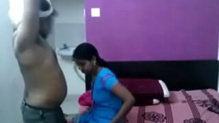 Young call girl ki chudai ki Hindi bf video