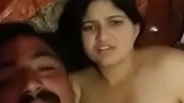 Punjabi wife sex video Padosi ke sath