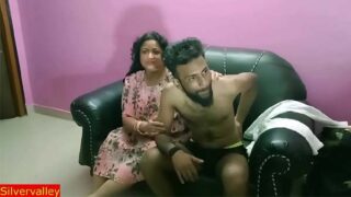 Desi sexy aunty sex video Hindi mein