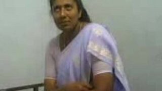 Tamil aunt real sex video HD quality me