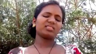 Hot village bhabhi outdoor porn video