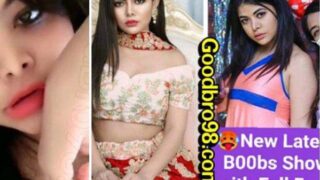Famous Blogger Deepika Butola Live Boobs Show