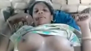 Real village desi aunty ki chudai ki clip