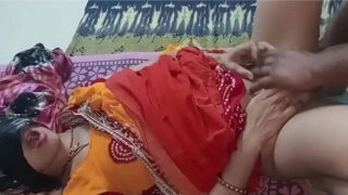 Reshma aunty ki sexy chut chudai ki hot movie