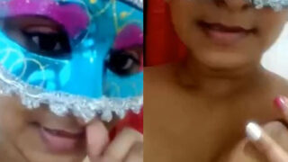 Indian mask girl ki viral onlyfans video