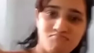 Sexy girl ki Indian bathroom nude selfie video