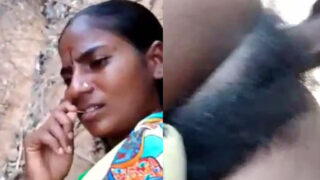 Dehati village bhabhi ki chudai khet mein