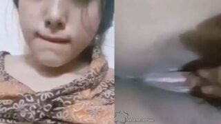 Bengali girl pussy fingering ki selfie video