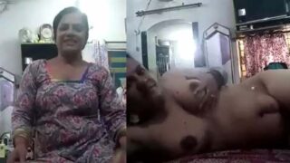 Bhabhi ki boobs aur chut ki nangi video