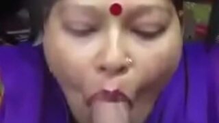 Bengali aunty blowjob sex deti hui bf ko